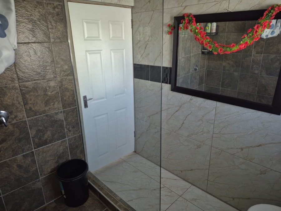 4 Bedroom Property for Sale in Rowallan Park Eastern Cape